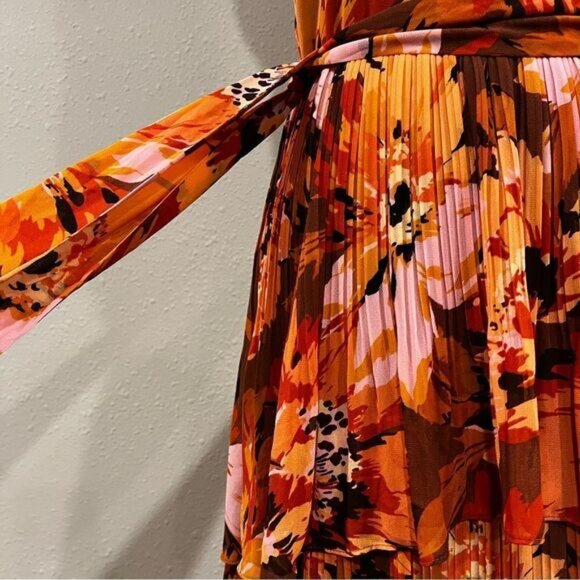 WHBM floral maxi dress with straps - Picture 7 of 15